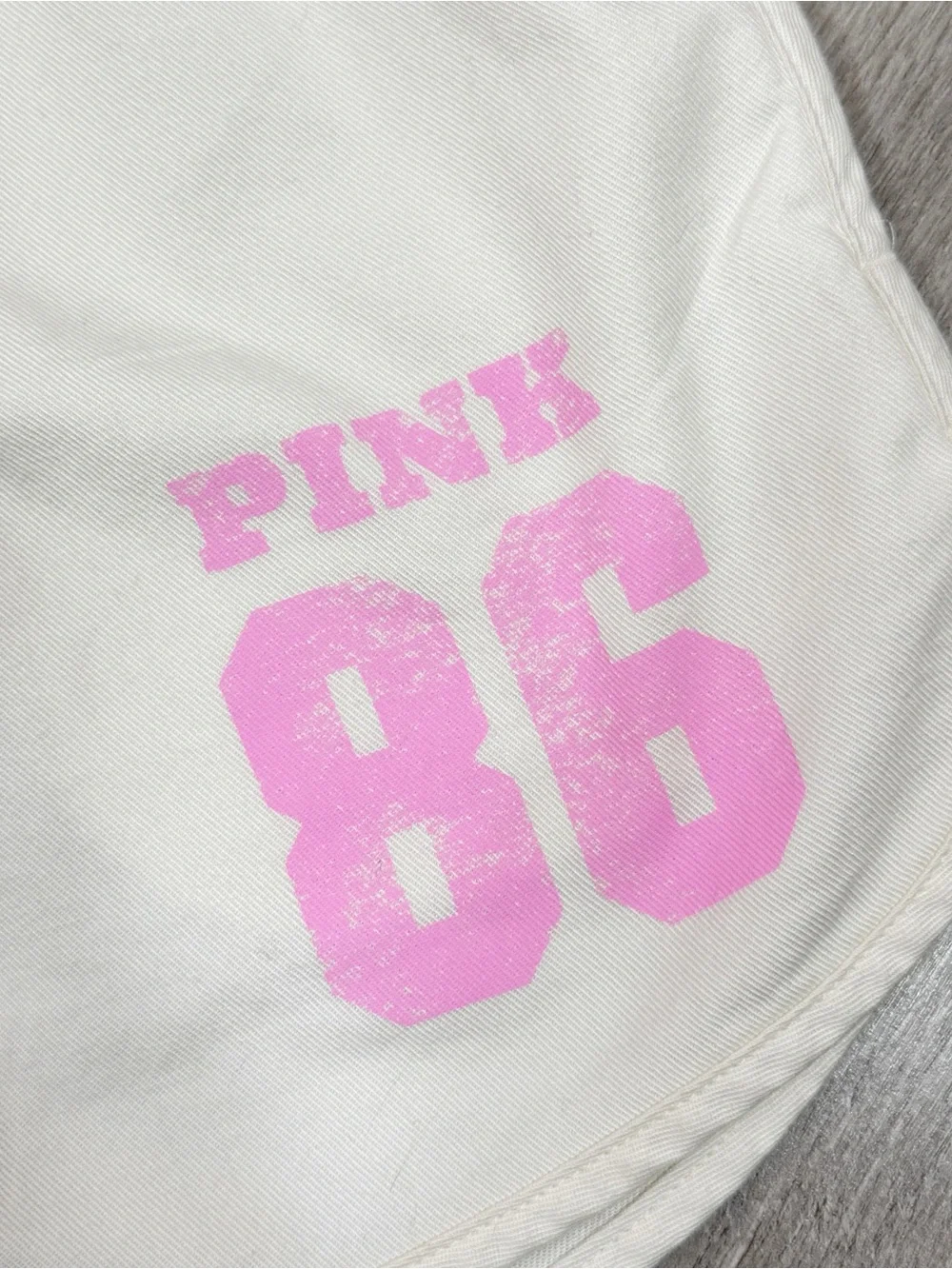 Pink by‎ Victorias Secret Retro Logo Athleisure Jogger Shorts Cream Pink Large